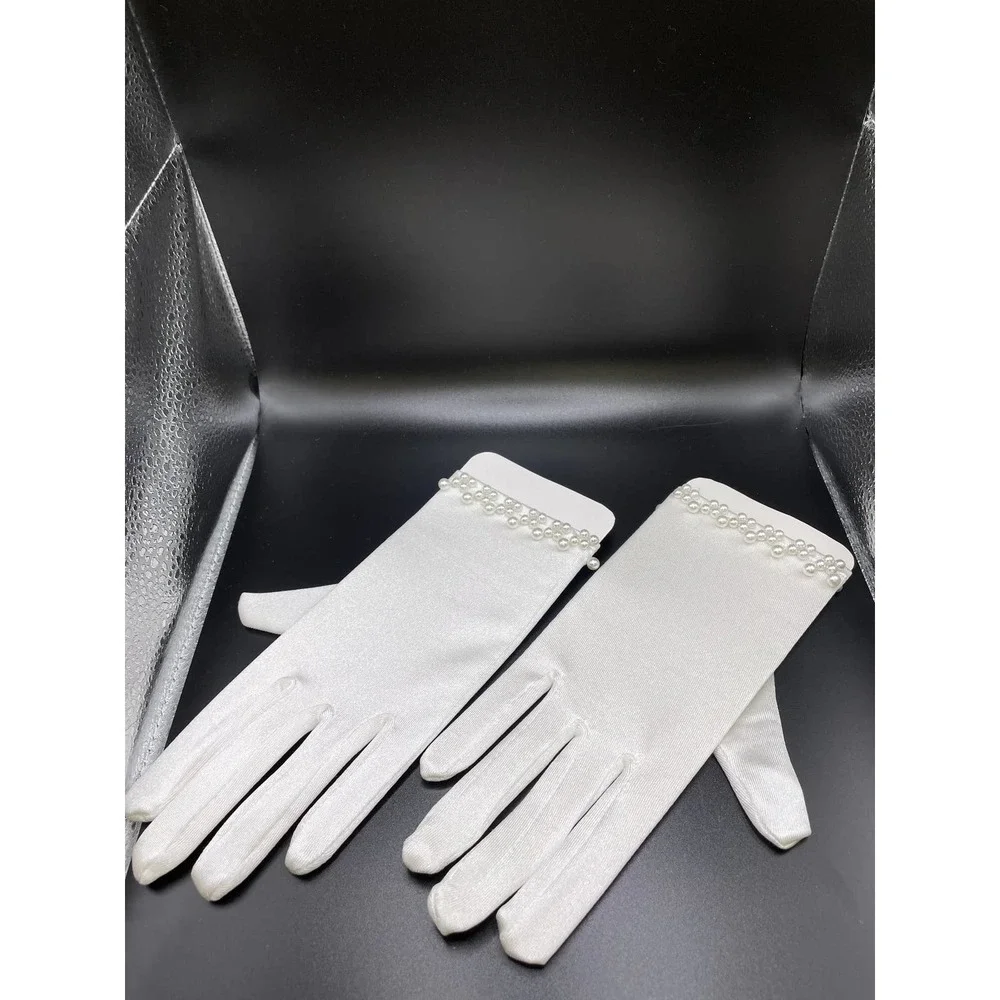 Maria Women's Luxurious Pearl Elegant Full-Fingered Gloves - Picture 3 of 3